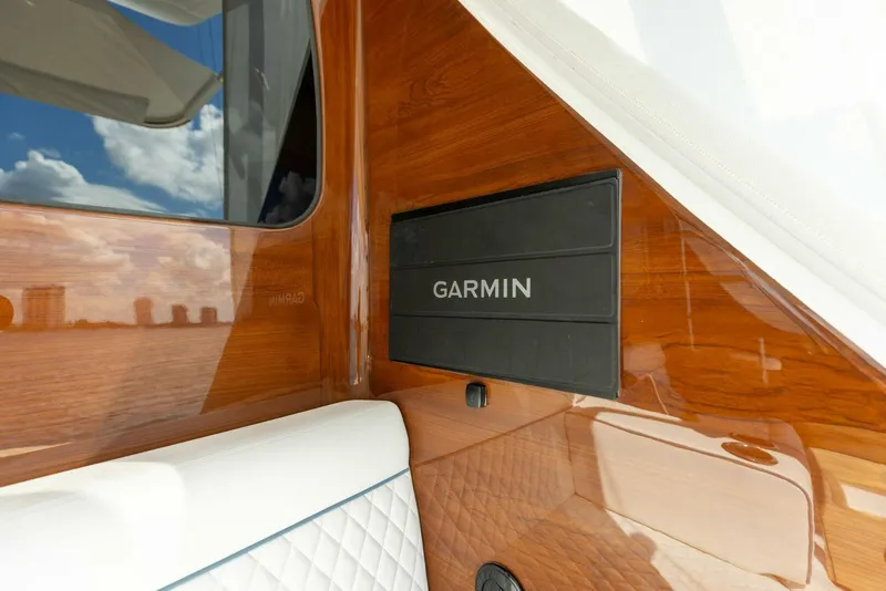 Slide: The Image of Viking 82 Convertible 2026 - 125