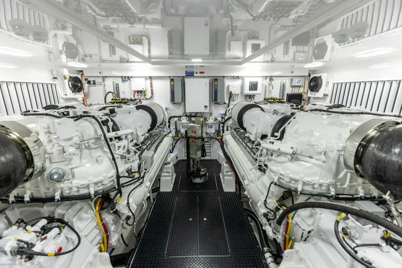 Slide: The Image of Viking 82 Convertible 2026 - 138