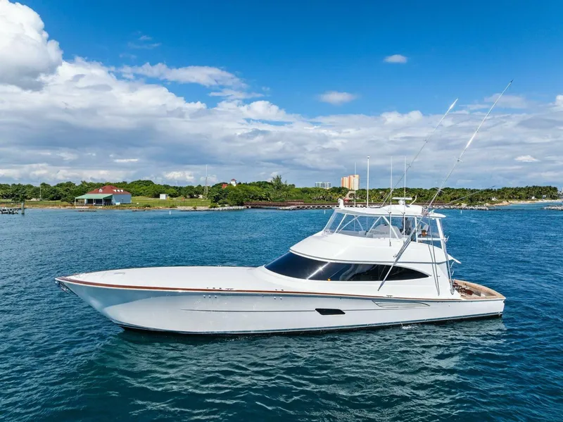 Slide: The Image of Viking 82 Convertible 2026 - 178