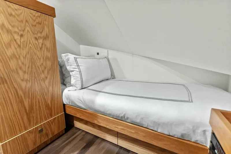 Slide: The Image of Viking 82 Convertible 2026 - 31