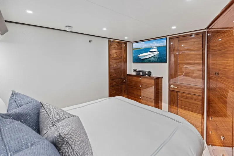 Slide: The Image of Viking 82 Convertible 2026 - 56