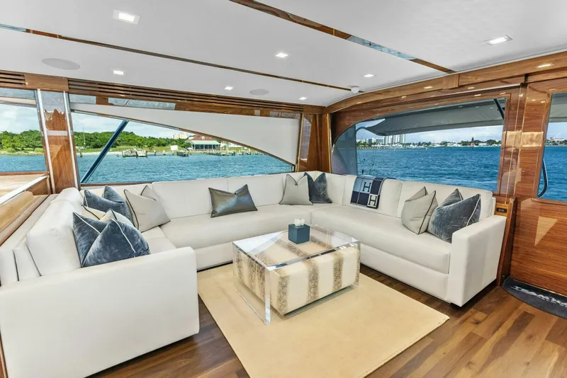 Slide: The Image of Viking 82 Convertible 2026 - 8