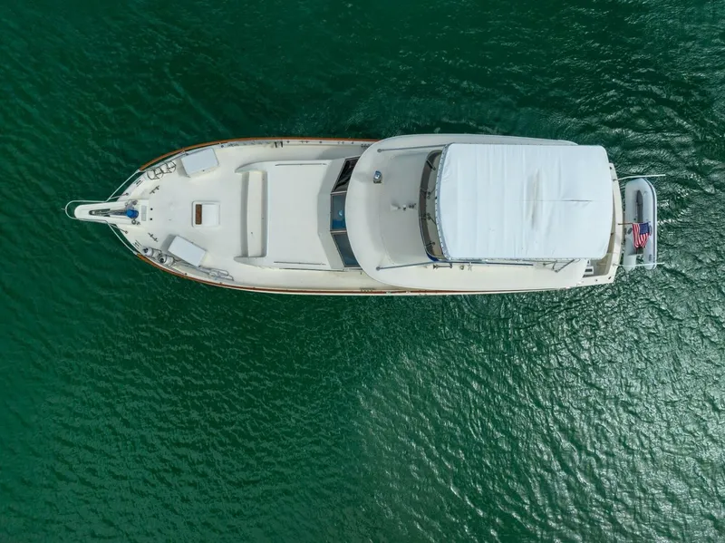 Slide: The Image of Hatteras 53 Yacht Fisherman 1978 - 5