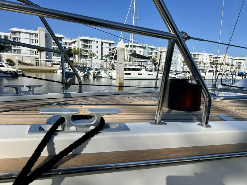 Slide: The Image of Hanse 461e 2006 - 12