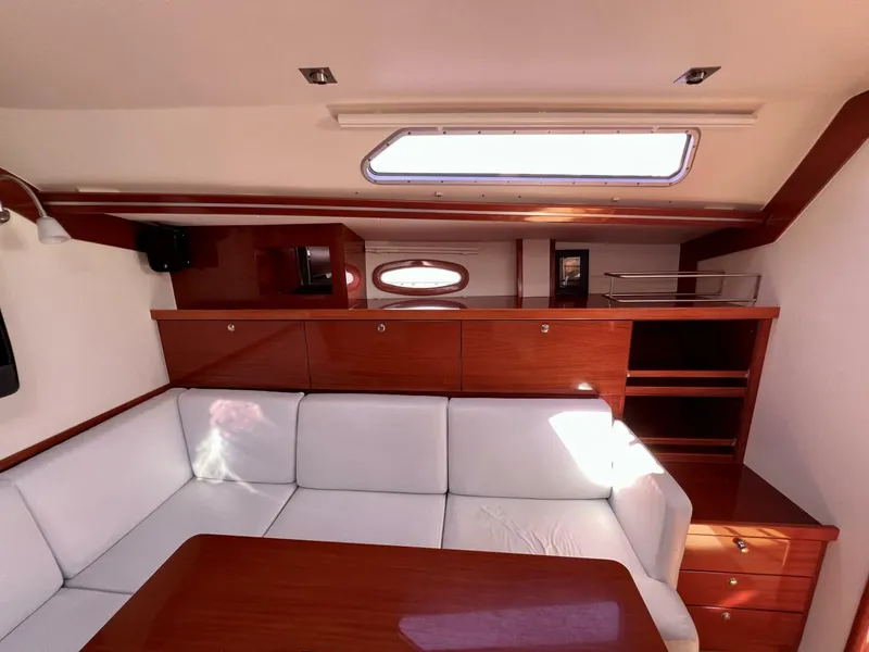 Slide: The Image of Hanse 461e 2006 - 144