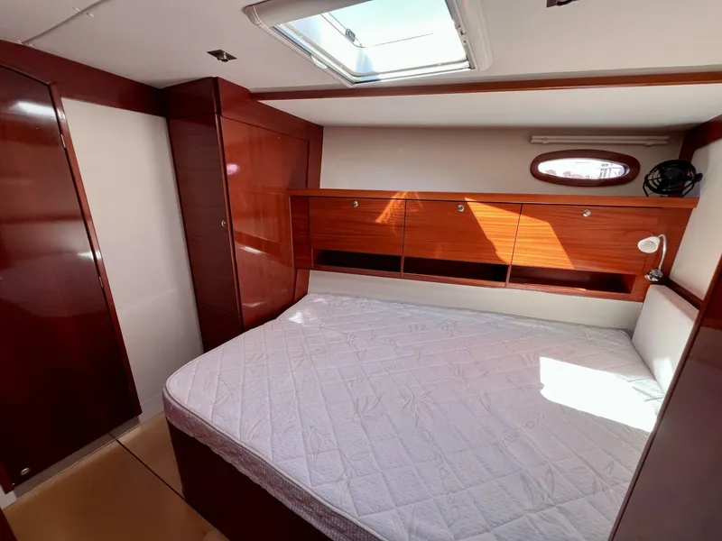 Slide: The Image of Hanse 461e 2006 - 158