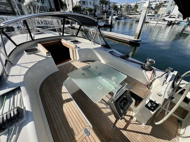 Slide: The Image of Hanse 461e 2006 - 25