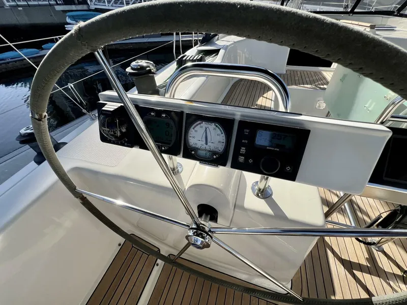 Slide: The Image of Hanse 461e 2006 - 35