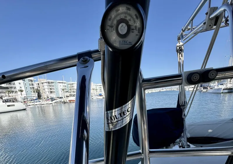 Slide: The Image of Hanse 461e 2006 - 38