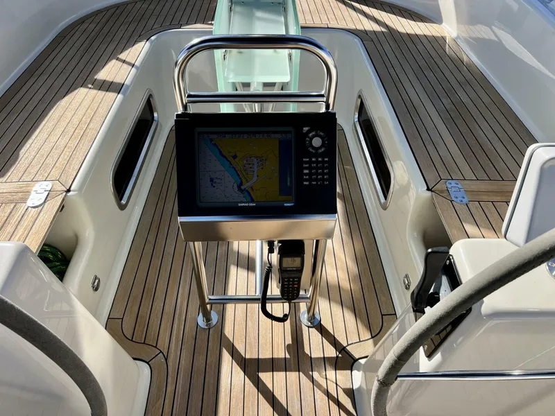 Slide: The Image of Hanse 461e 2006 - 45