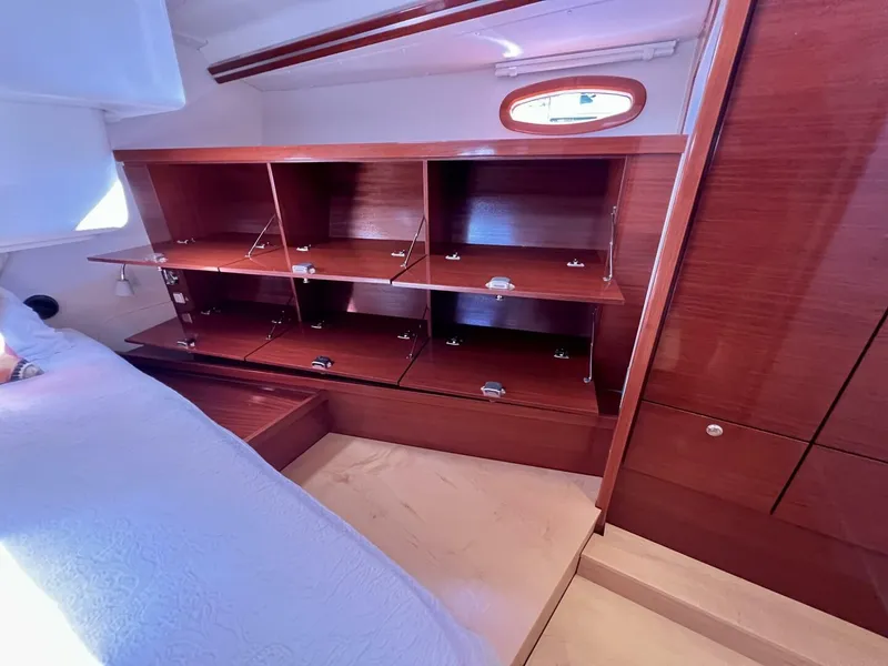 Slide: The Image of Hanse 461e 2006 - 90