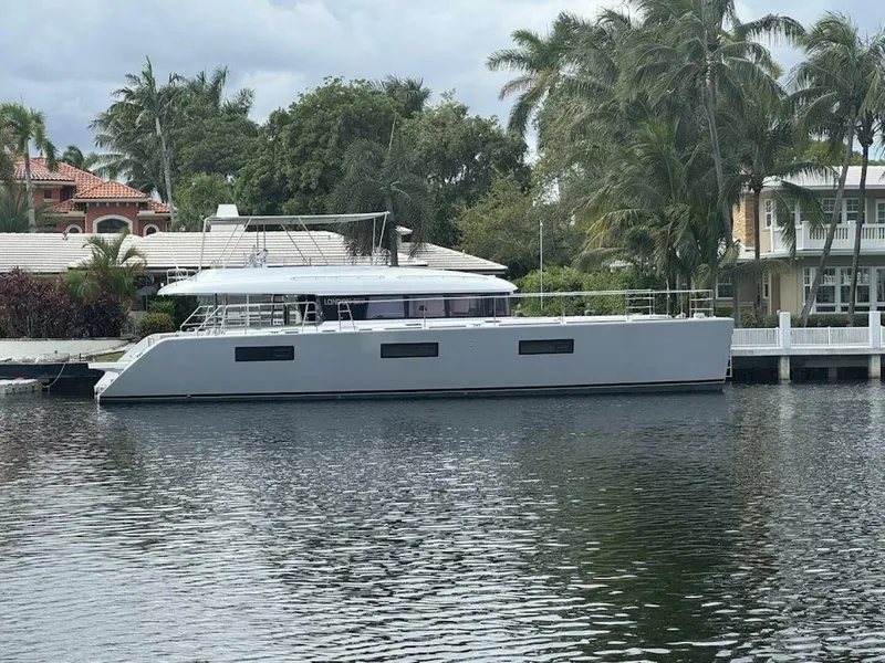 Slide: The Image of Lagoon 2015 - 22