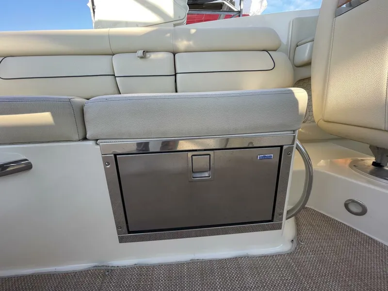 Slide: The Image of Chris-Craft Launch 28 GT 2020 - 9