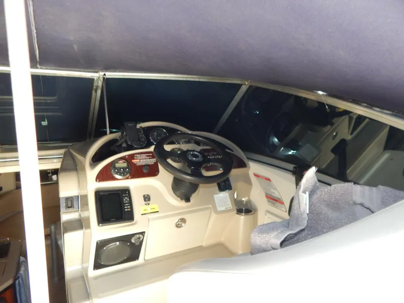 Slide: The Image of Sea Ray 260 Sundancer 2007 - 11