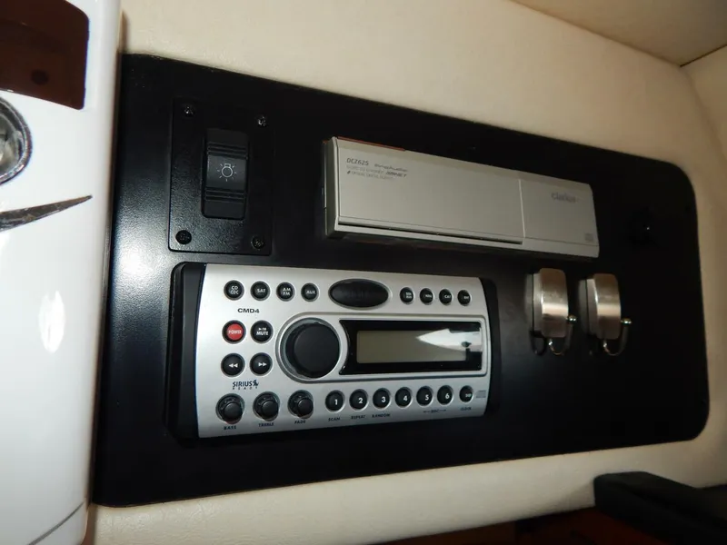 Slide: The Image of Sea Ray 260 Sundancer 2007 - 5