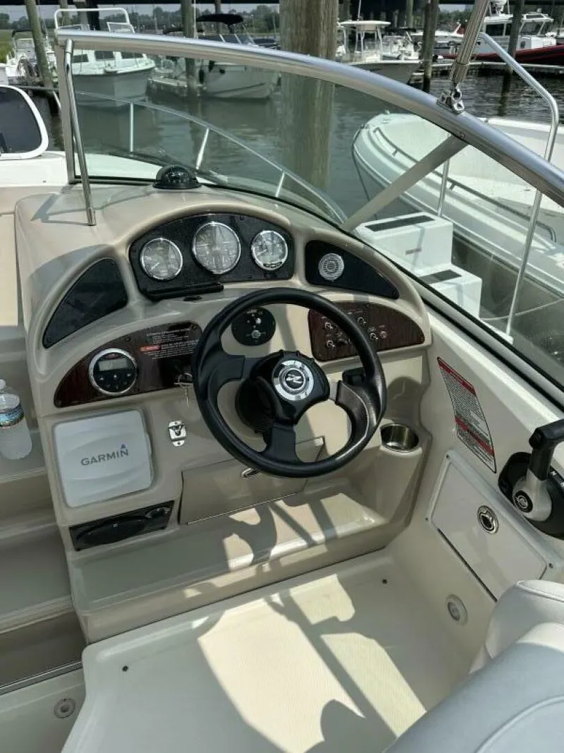 Slide: The Image of Sea Ray 260 Sundancer 2007 - 9