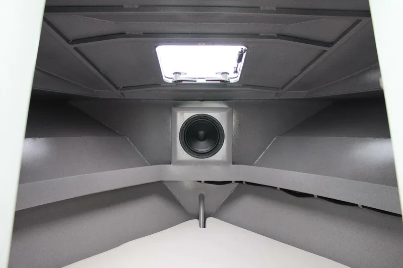 Slide: The Image of Custom Genesis Craft 2700 Cuddy 2024 - 14