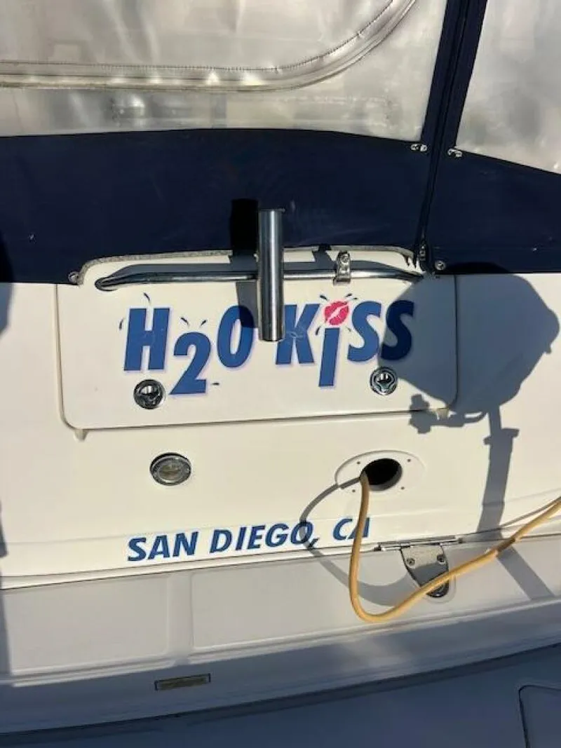 Slide: The Image of Sea Ray 320 Sundancer 2005 - 11