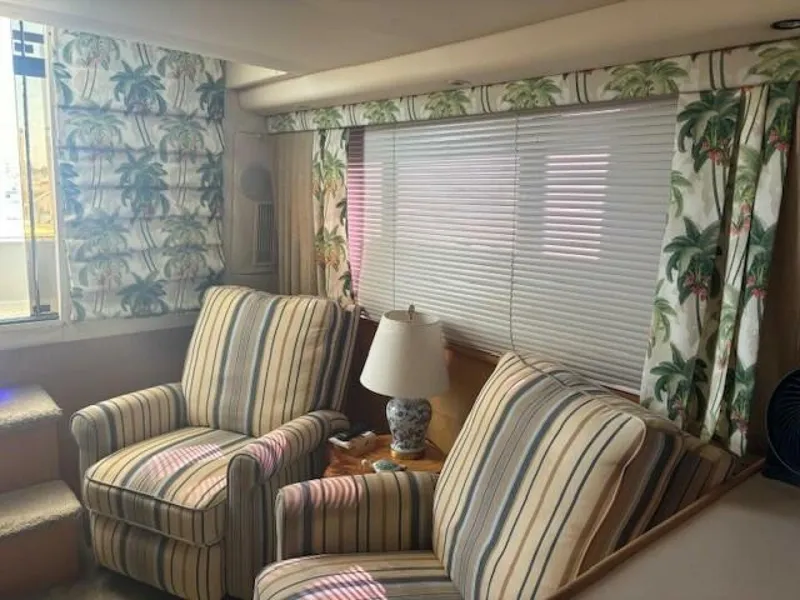 Slide: The Image of Carver Yachts 355 Aft Cabin 1996 - 9