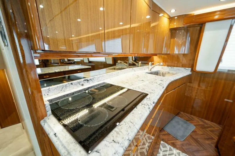 Slide: The Image of Viking 55 Convertible 2016 - 12
