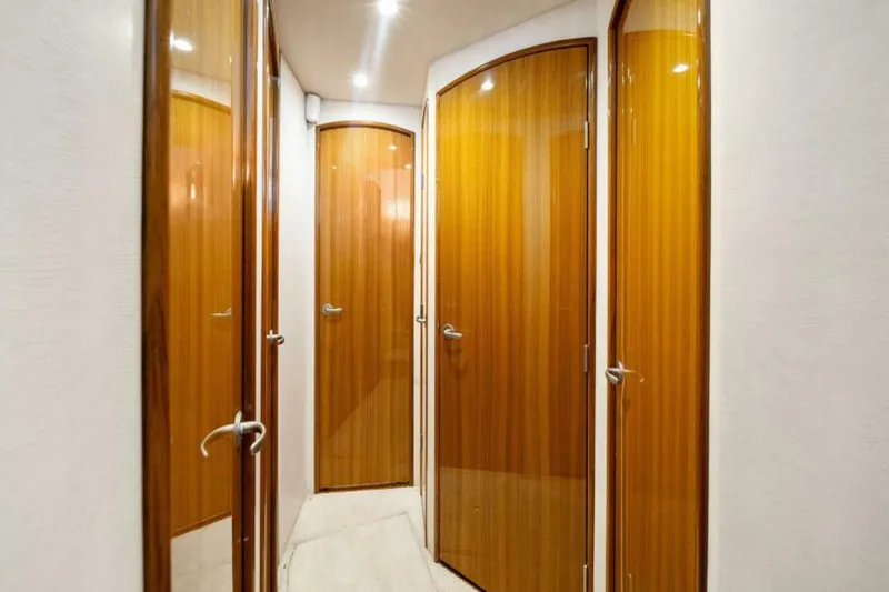 Slide: The Image of Viking 55 Convertible 2016 - 14