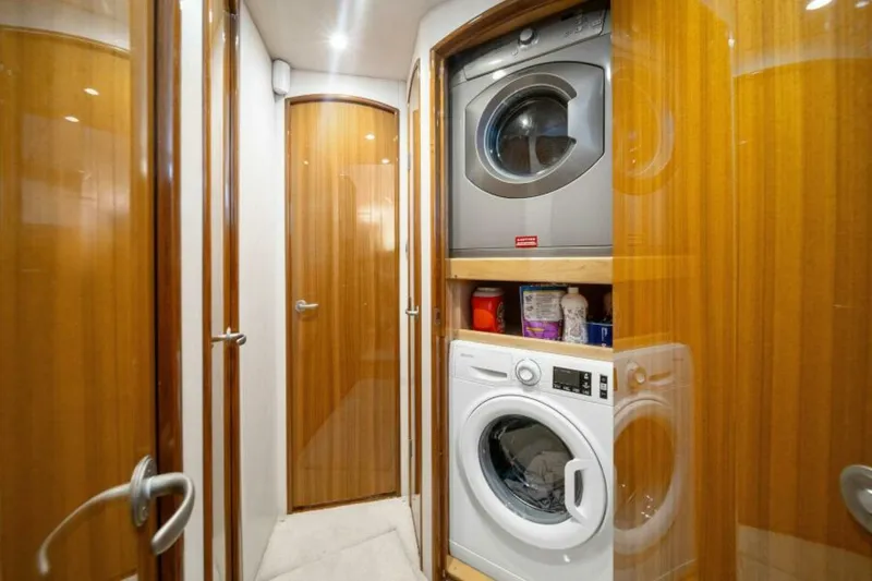 Slide: The Image of Viking 55 Convertible 2016 - 15