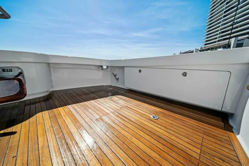 Slide: The Image of Viking 55 Convertible 2016 - 30