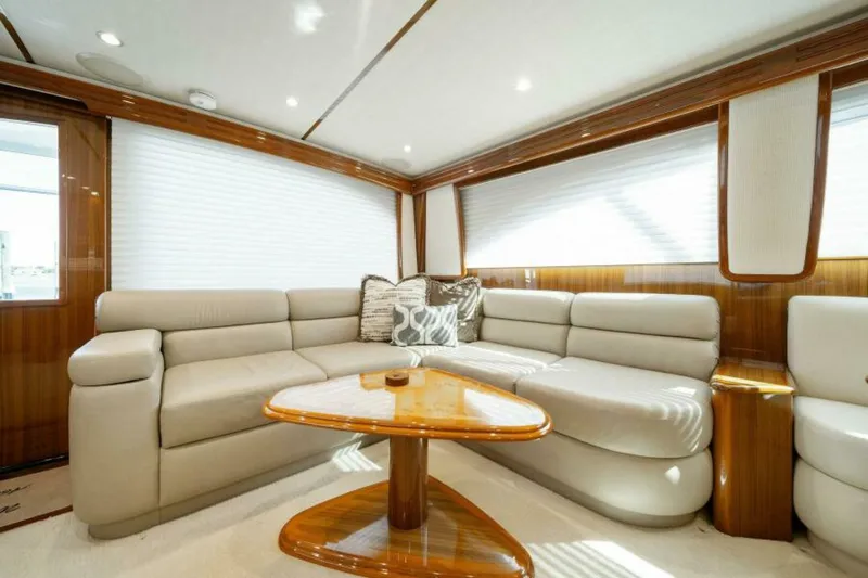 Slide: The Image of Viking 55 Convertible 2016 - 9