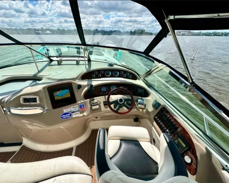 Slide: The Image of Sea Ray 460 Sundancer 2000 - 25