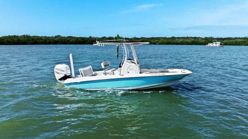 Slide: The Image of Boston Whaler 210 Dauntless 2016 - 11