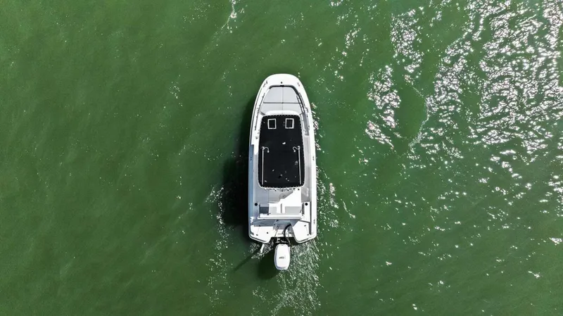 Slide: The Image of Boston Whaler 210 Dauntless 2016 - 6