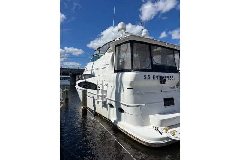 The Image of Carver Yachts 466 Motor Yacht 2004 - 0