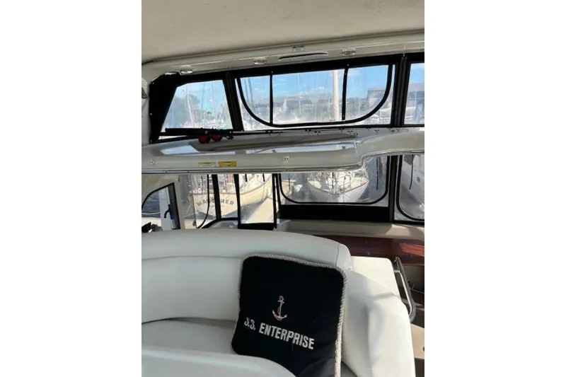 Slide: The Image of Carver Yachts 466 Motor Yacht 2004 - 22