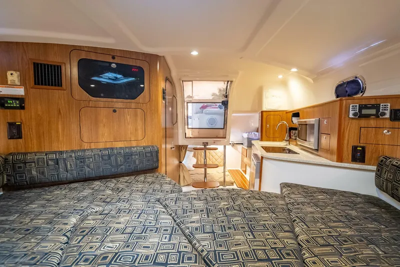 Slide: The Image of Pursuit S345 Offshore 2011 - 71