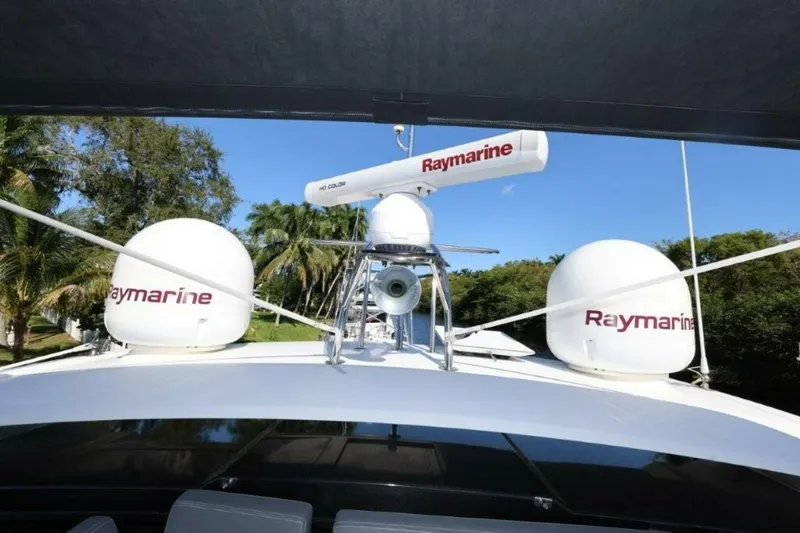 Slide: The Image of Galeon 650 Sky 2019 - 15