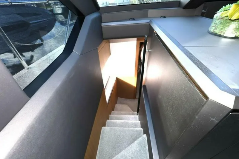 Slide: The Image of Galeon 650 Sky 2019 - 36