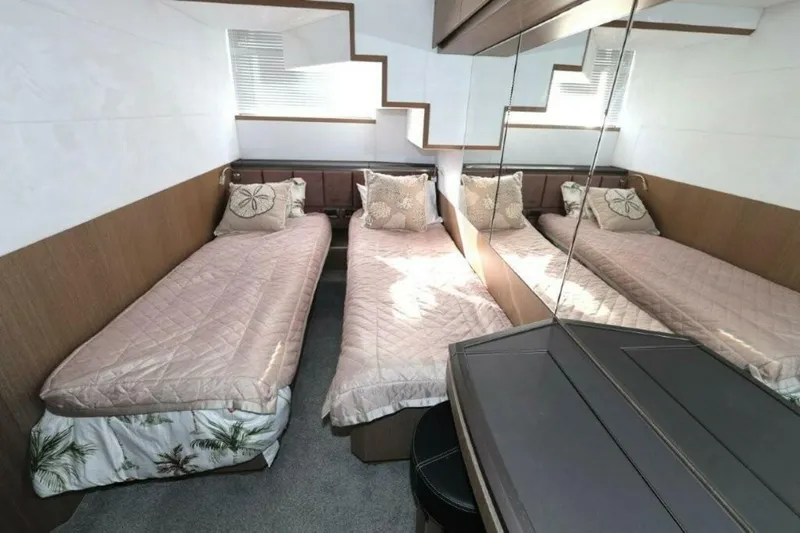 Slide: The Image of Galeon 650 Sky 2019 - 48