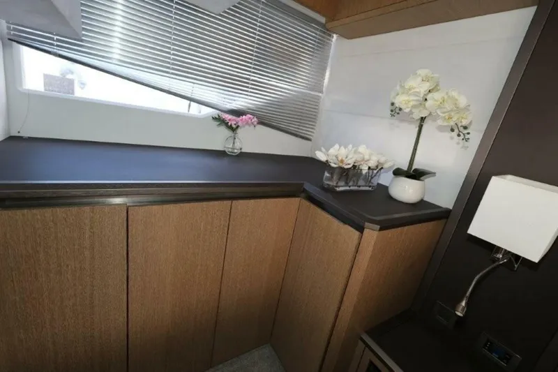 Slide: The Image of Galeon 650 Sky 2019 - 57