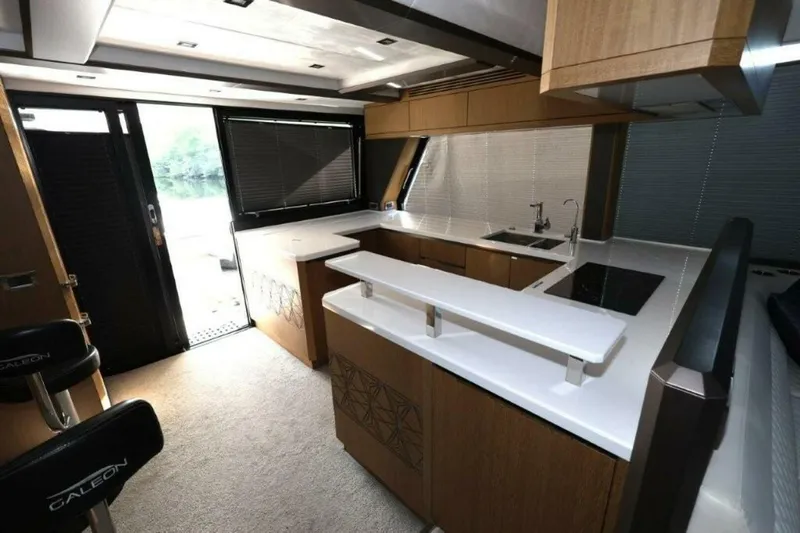 Slide: The Image of Galeon 650 Sky 2019 - 59