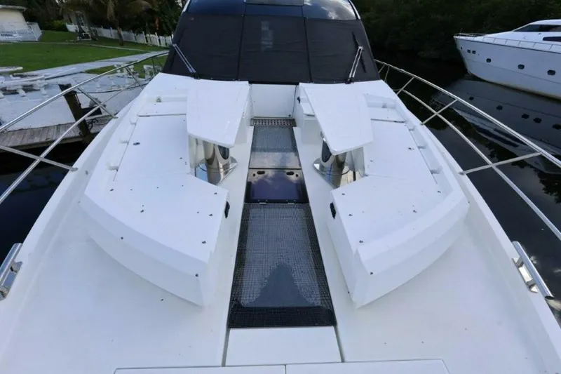 Slide: The Image of Galeon 650 Sky 2019 - 6