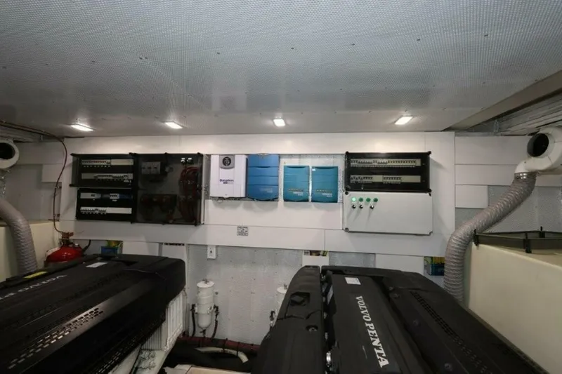 Slide: The Image of Galeon 650 Sky 2019 - 63