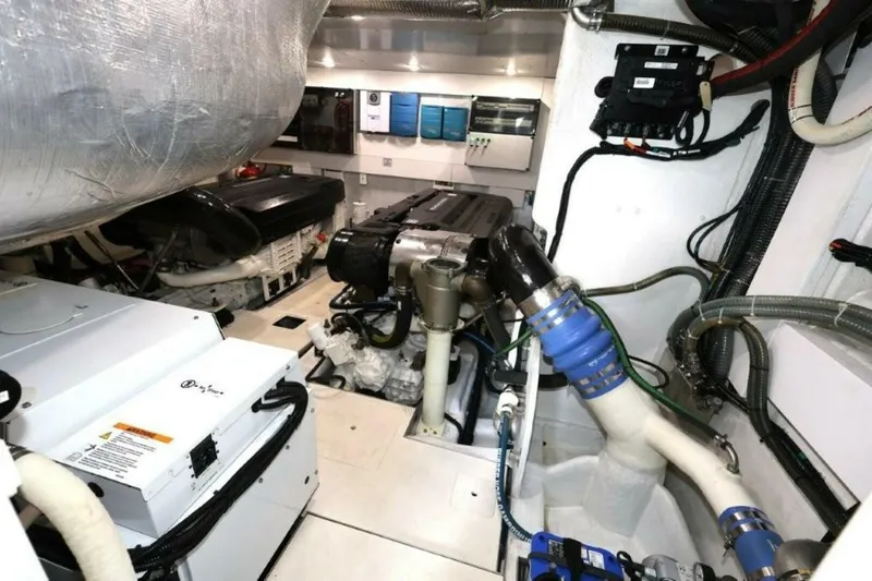 Slide: The Image of Galeon 650 Sky 2019 - 65