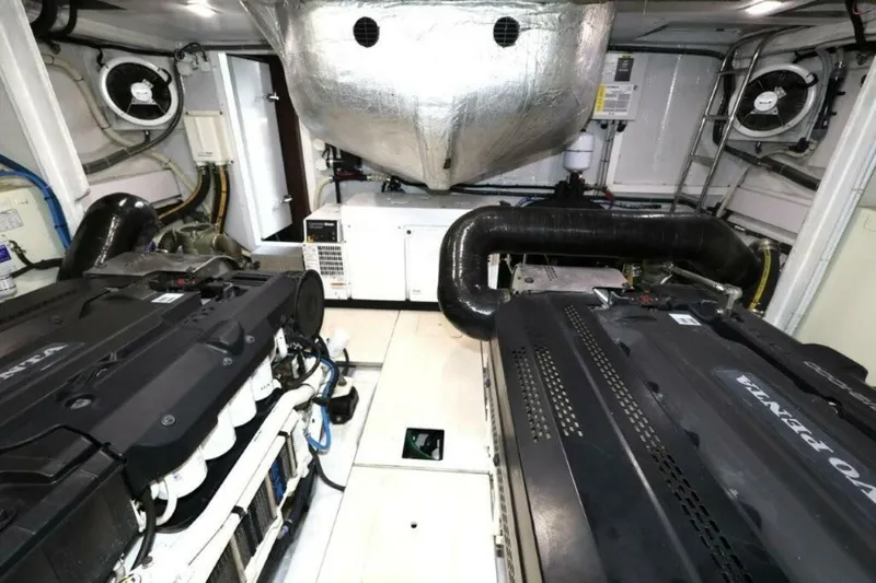Slide: The Image of Galeon 650 Sky 2019 - 67