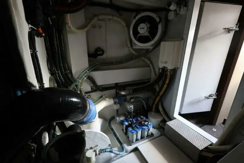 Slide: The Image of Galeon 650 Sky 2019 - 71