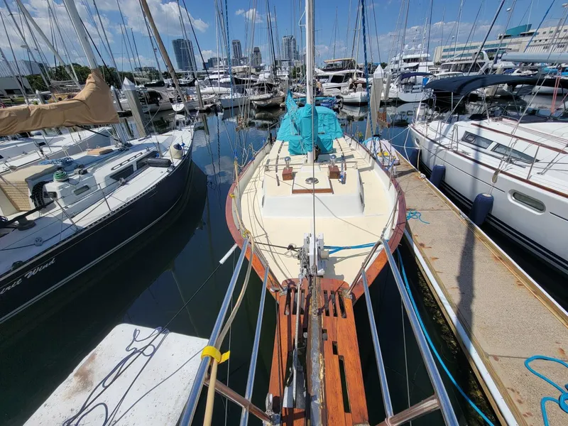 Slide: The Image of Westsail 32 1975 - 11