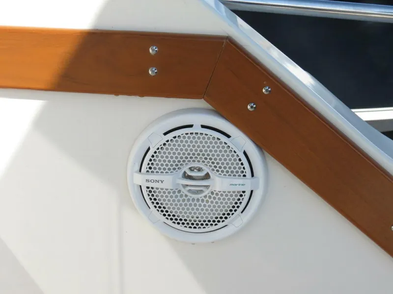 Slide: The Image of Bertram 28 Flybridge Cruiser 1978 - 11