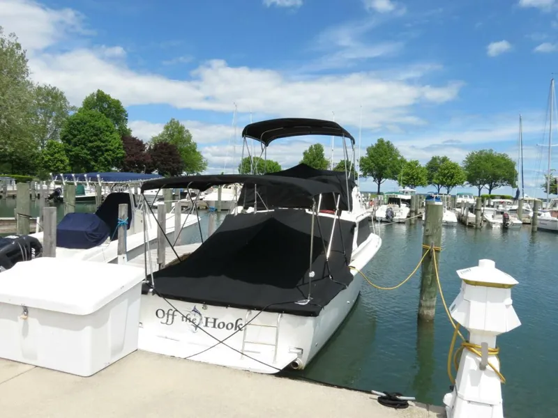 Slide: The Image of Bertram 28 Flybridge Cruiser 1978 - 2