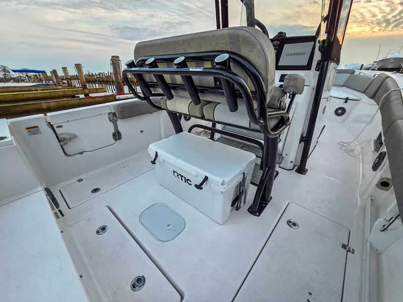 Slide: The Image of Sea Fox 268 Commander 2023 - 15