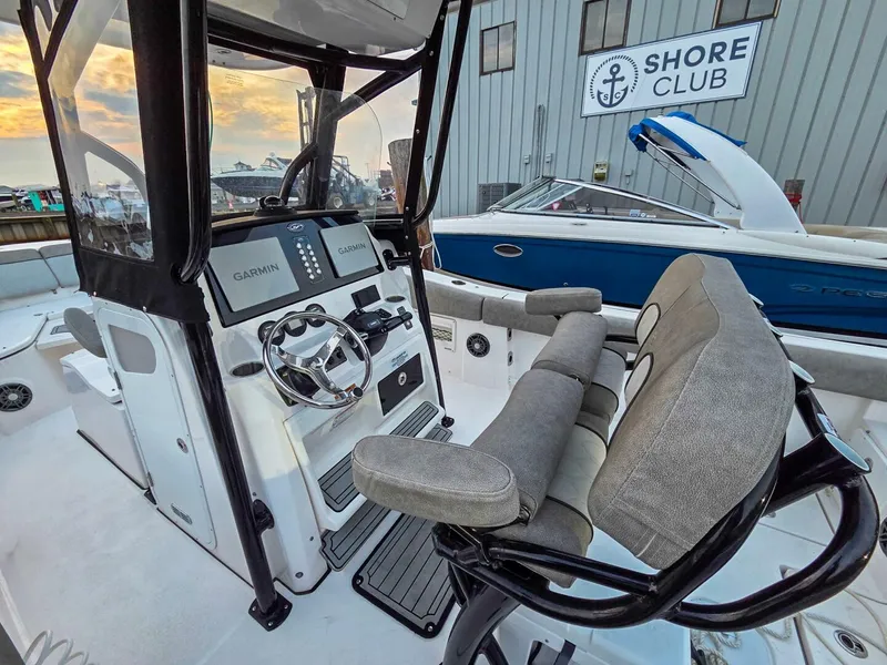 Slide: The Image of Sea Fox 268 Commander 2023 - 16