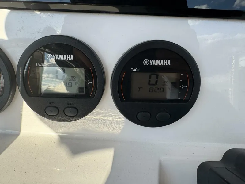 Slide: The Image of Sea Fox 268 Commander 2023 - 23
